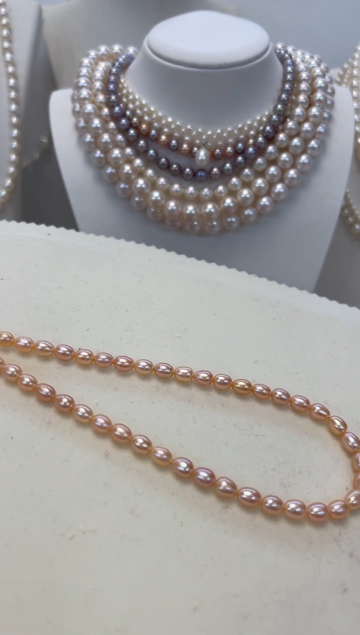 【闪购商品】淡水珍珠颈饰银S925镶嵌无核彩米珠项链