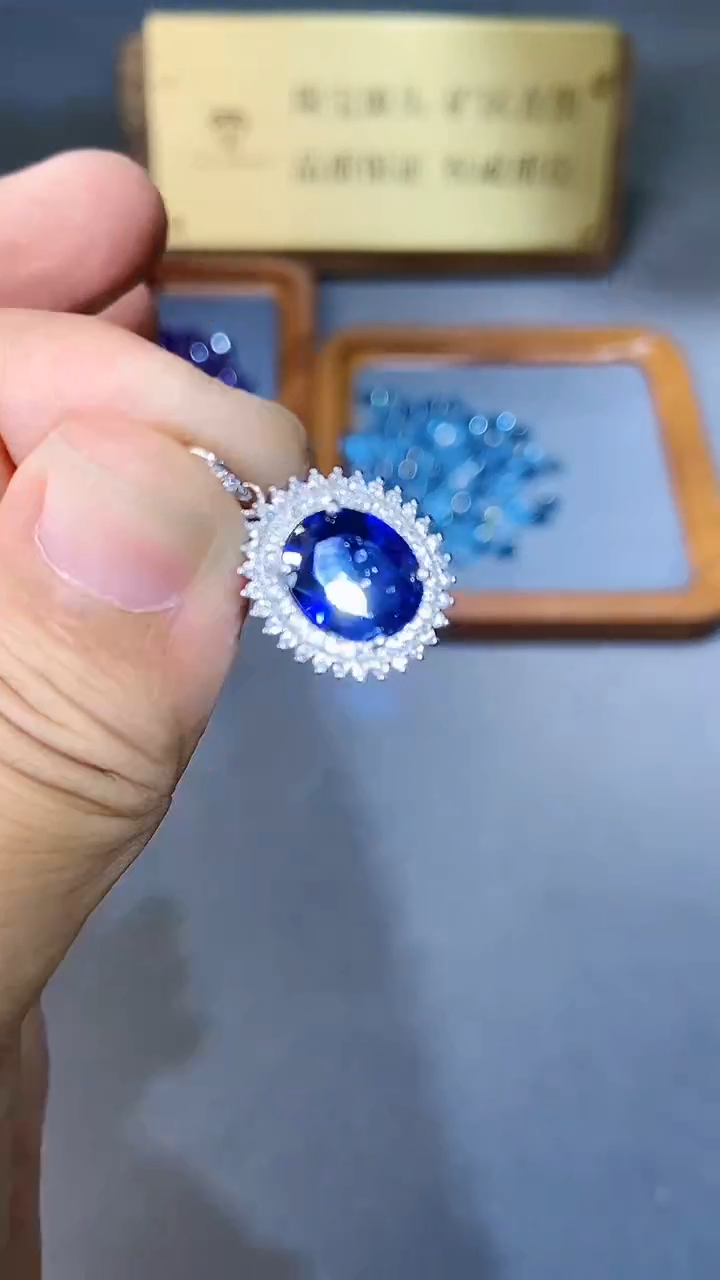 【闪购商品】蓝宝石颈饰银S925镶嵌354