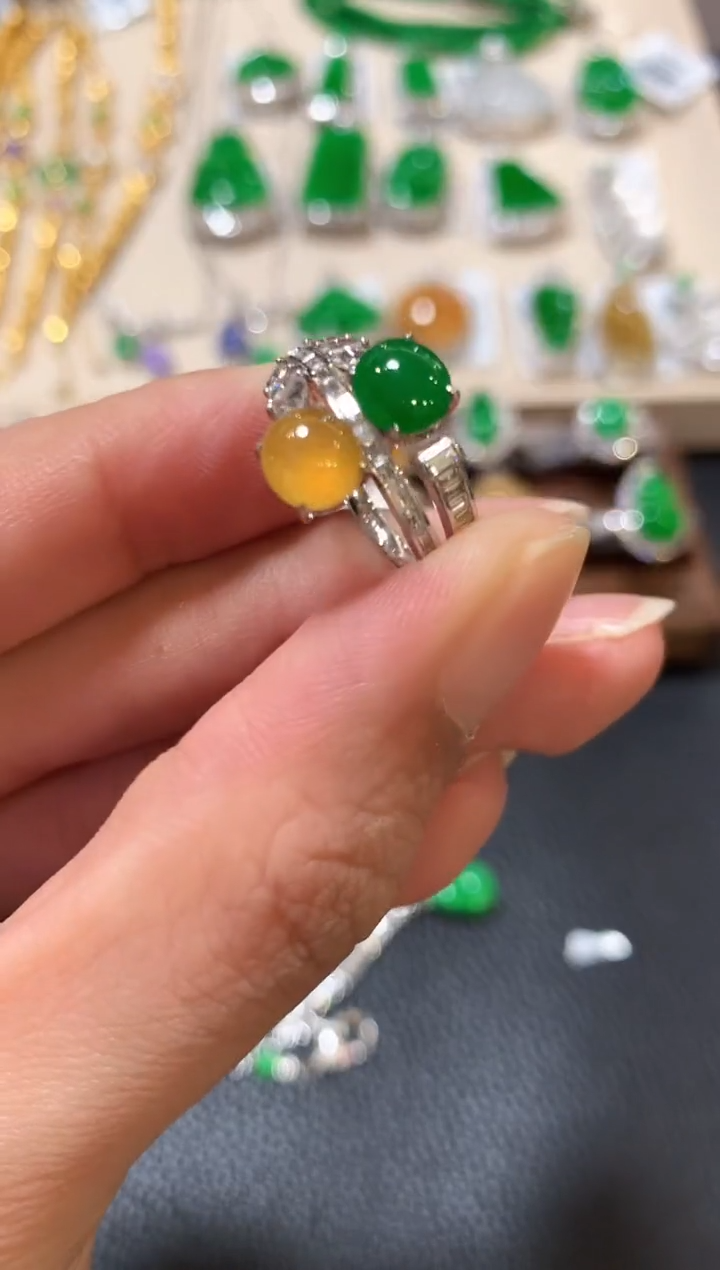 18K金镶嵌戒指翡翠n70  