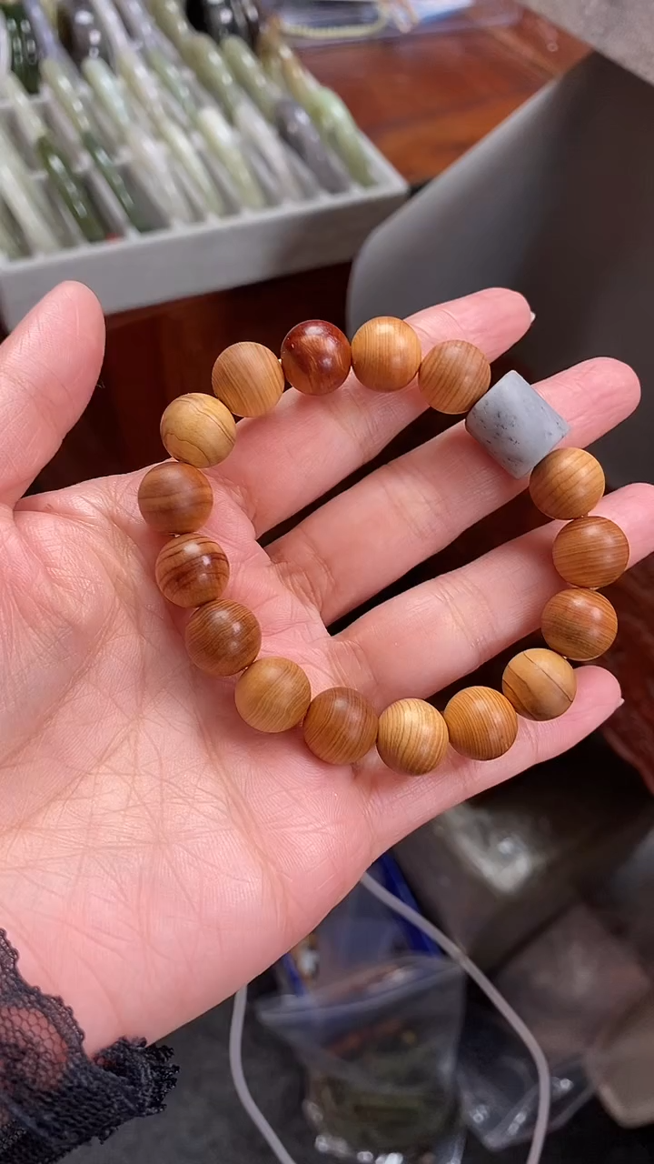 崖柏?****️天然崖柏手串12mm
