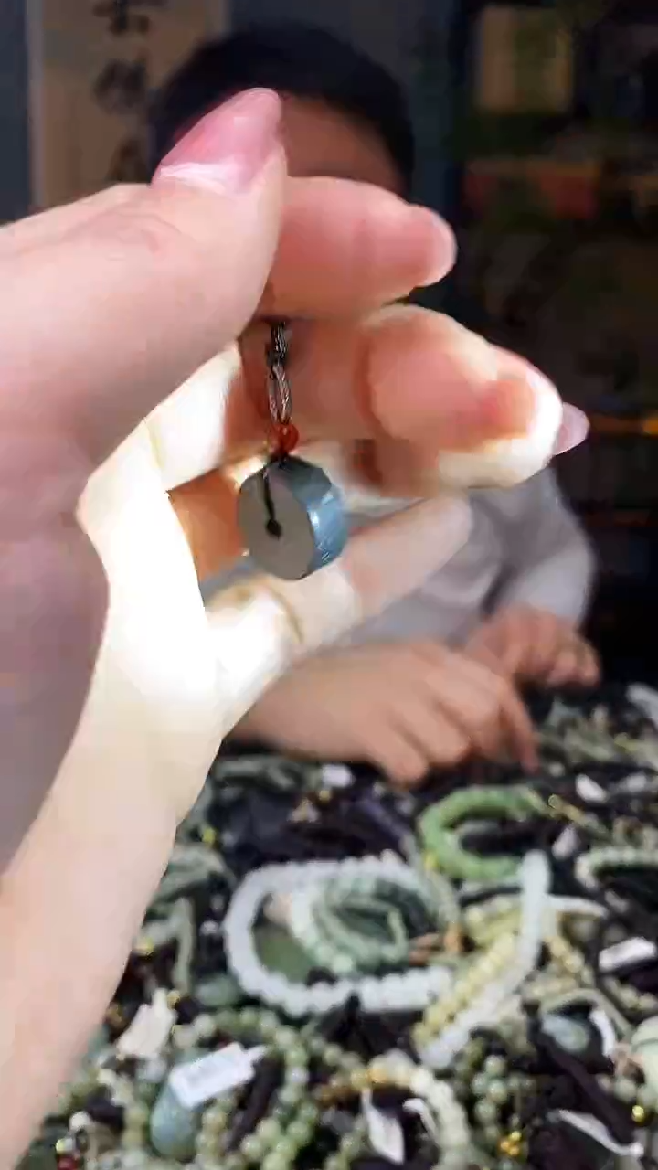 颈饰未镶嵌和田玉多样性发货，拍一发一