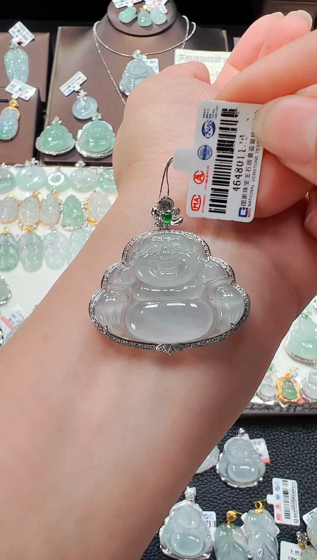 【闪购商品】翡翠吊坠(不含链)18K金镶嵌佛公吊坠1129