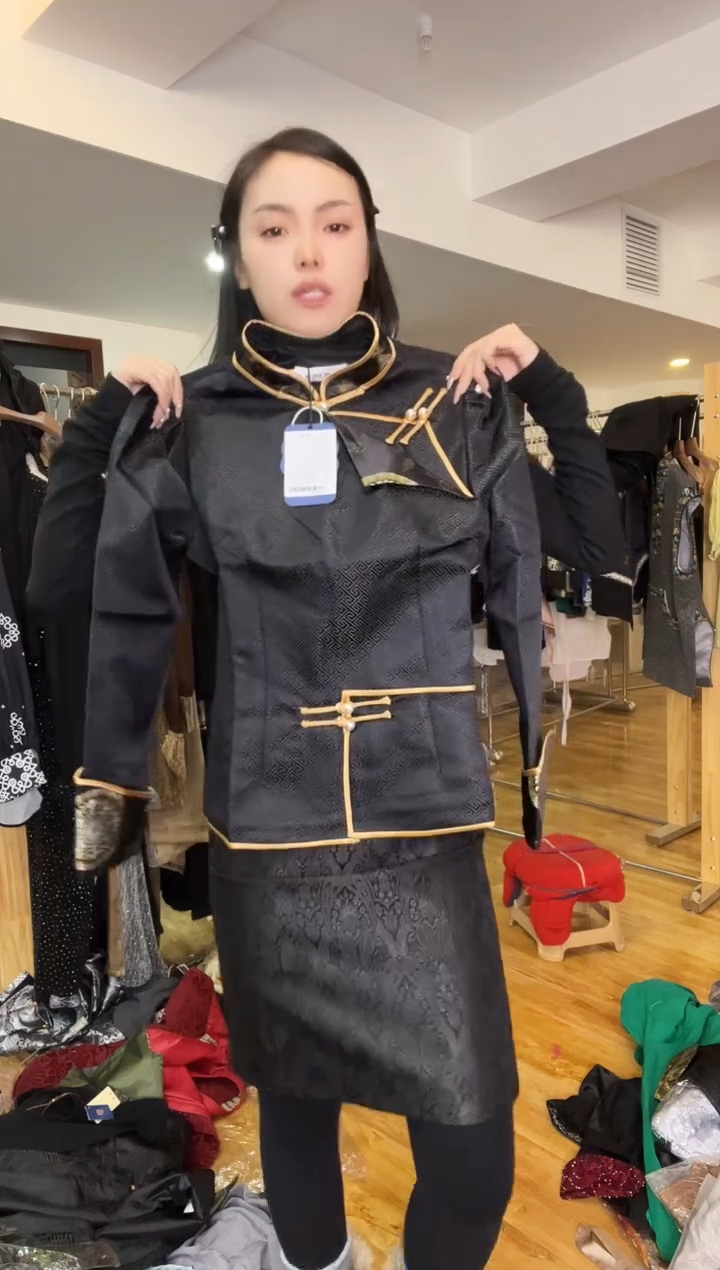 XL码      115-125斤  外套  福利