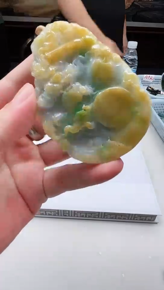 翡翠未镶嵌吊坠(不含链)91