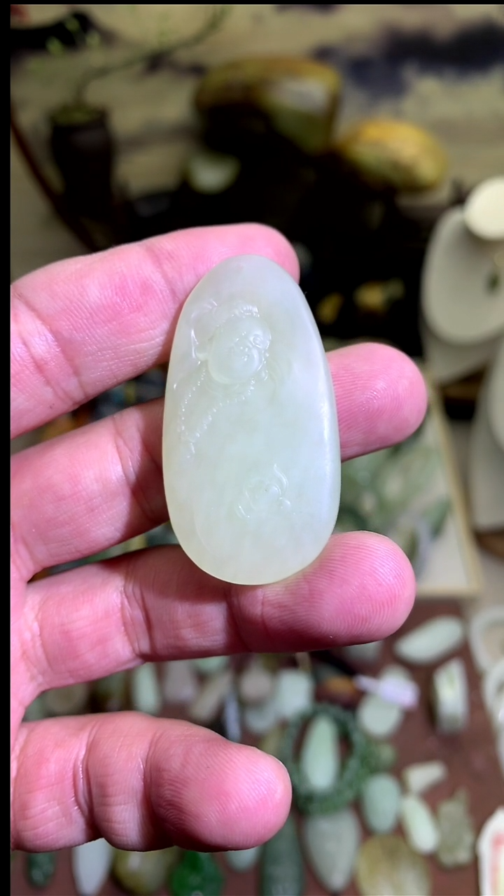 【闪购商品】和田玉颈饰未镶嵌俄料佛公有结构