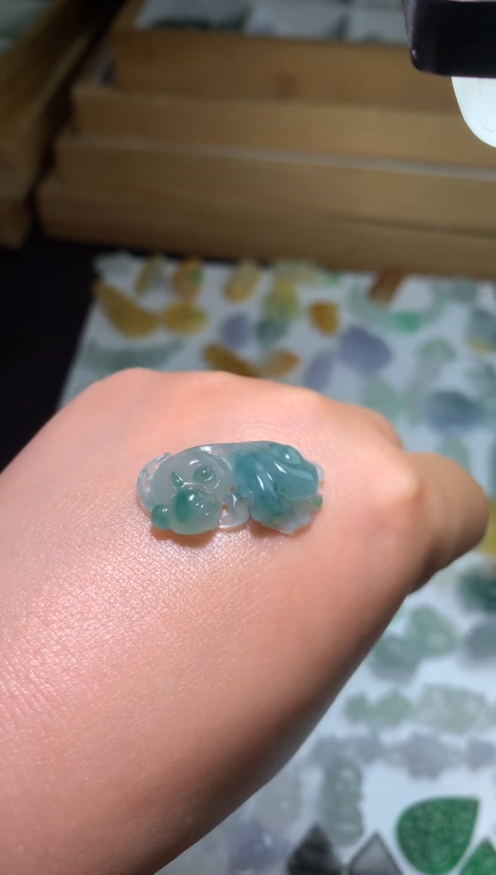 【闪购商品】定制翡翠未镶嵌毛货