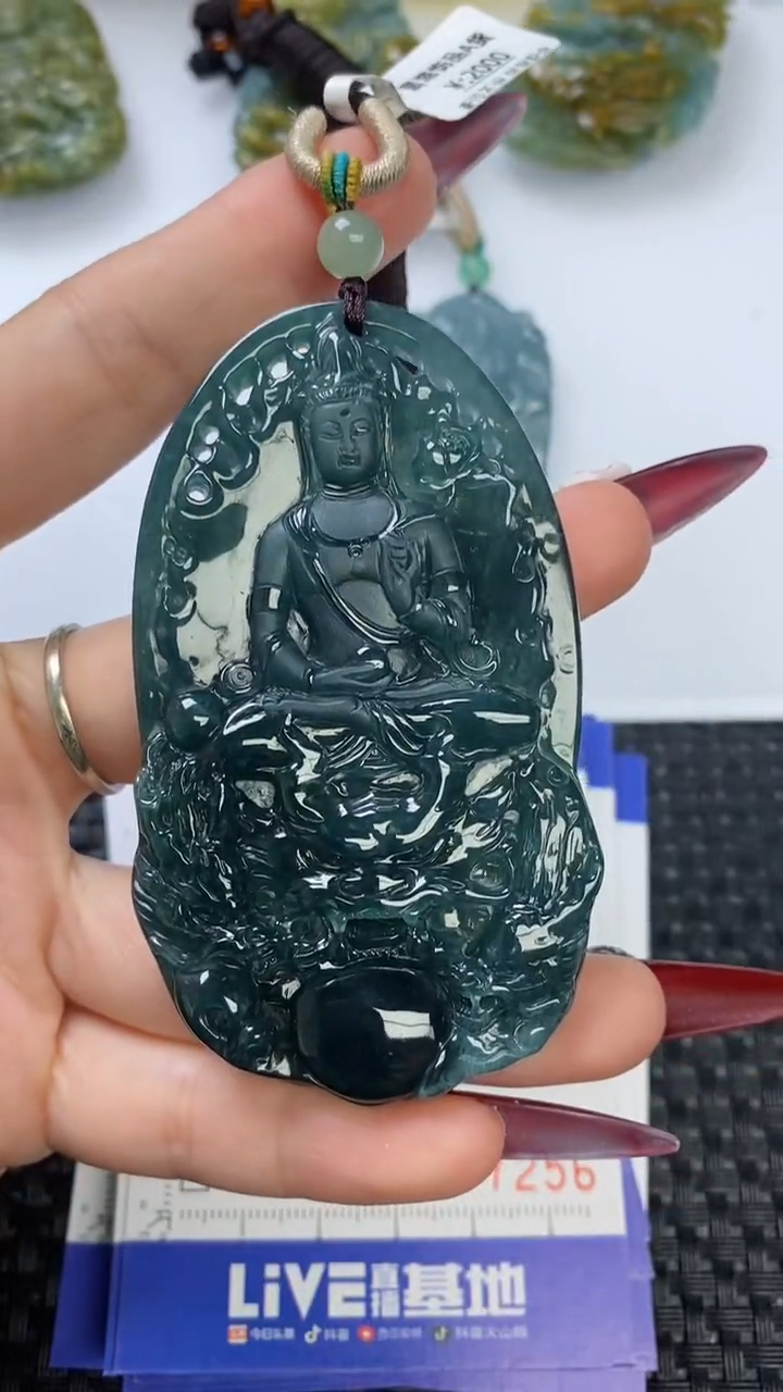 【闪购商品】翡翠颈饰未镶嵌1111111111111111