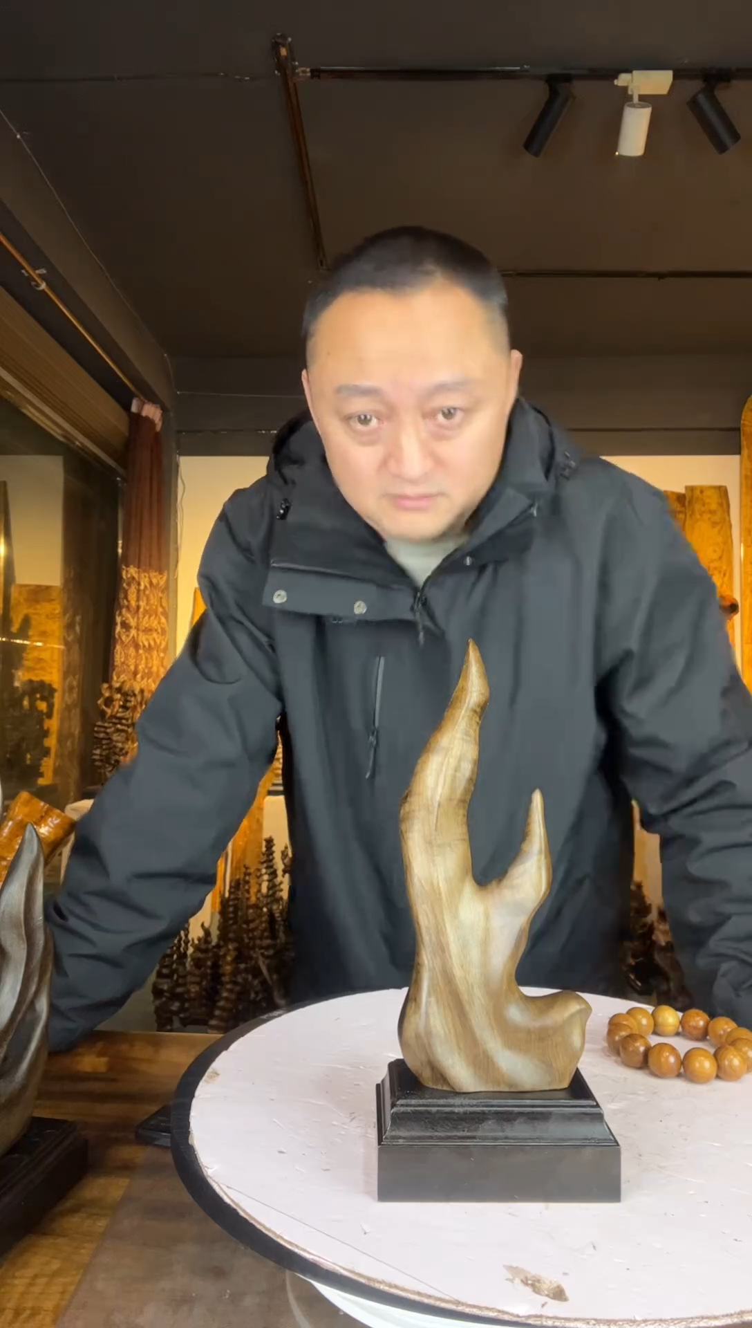 金丝楠?**陈599金丝楠自然随型摆件