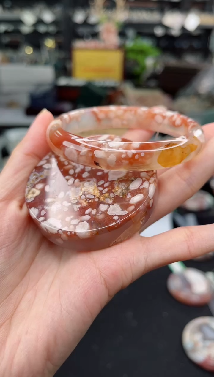 【闪购商品】石英质玉手镯未镶嵌62圈口（赠品镯心）S9089