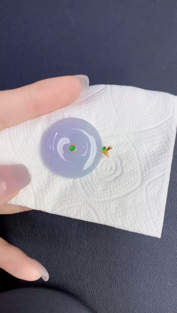 颈饰18K金镶嵌翡翠缅甸天然翡翠A货