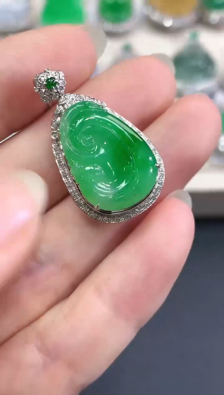 【闪购商品】翡翠吊坠(不含链)18K金镶嵌n10    