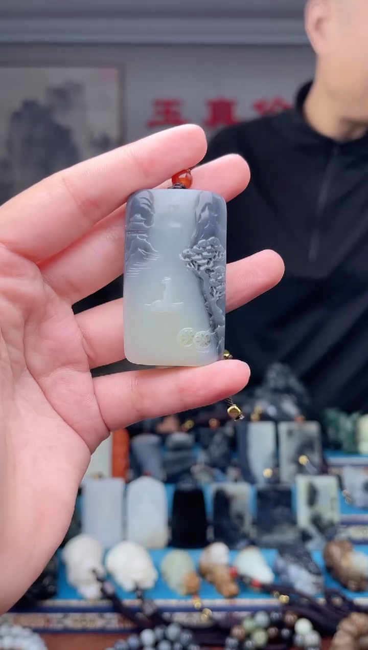 未镶嵌和田玉挂件1