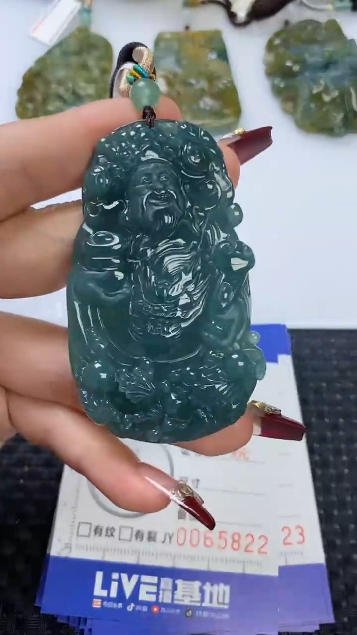 【闪购商品】翡翠颈饰未镶嵌1111111111111111