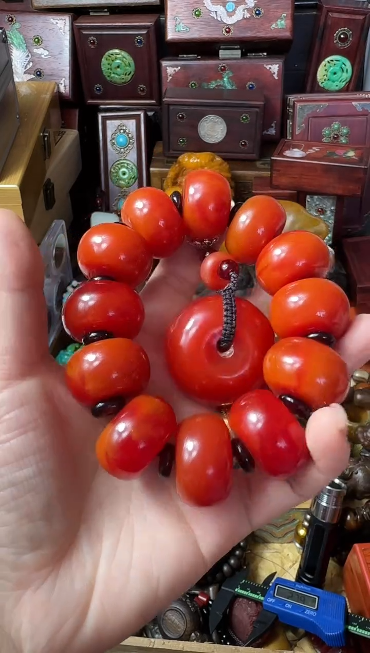 【闪购商品】未镶嵌蜜蜡裸石主播推荐：一物一拍，讲解为准！