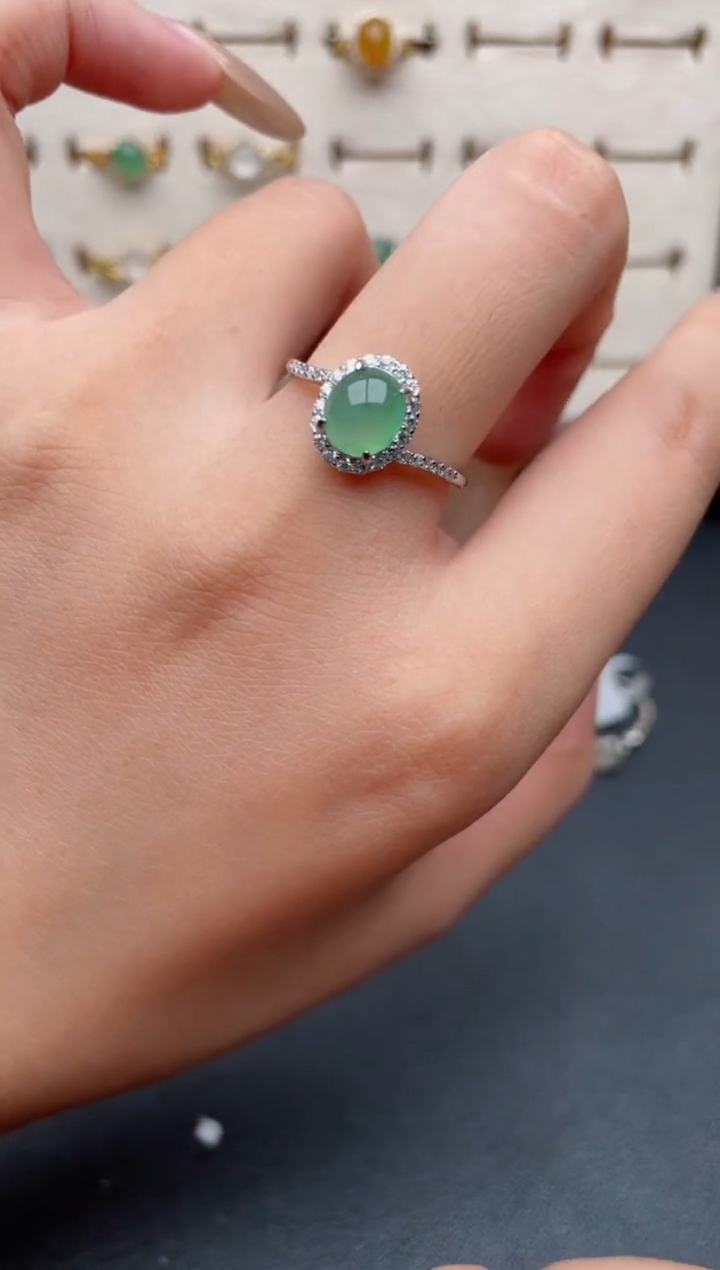 银S925镶嵌戒指翡翠一物一证一礼盒