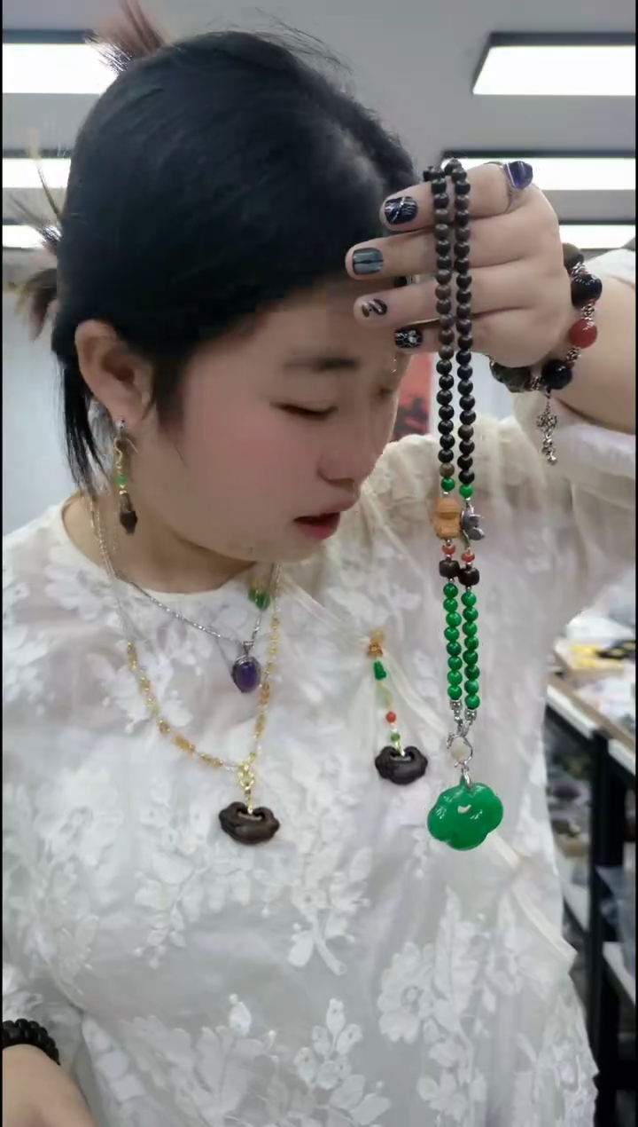 【闪购商品】石英质玉合金发饰1338绿锁项链