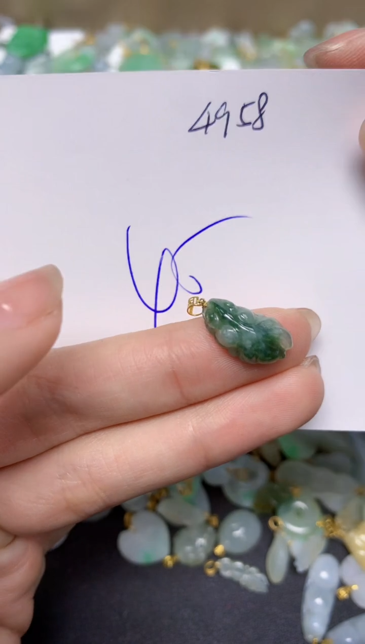 【闪购商品】翡翠颈饰18K金镶嵌天然翡翠A货