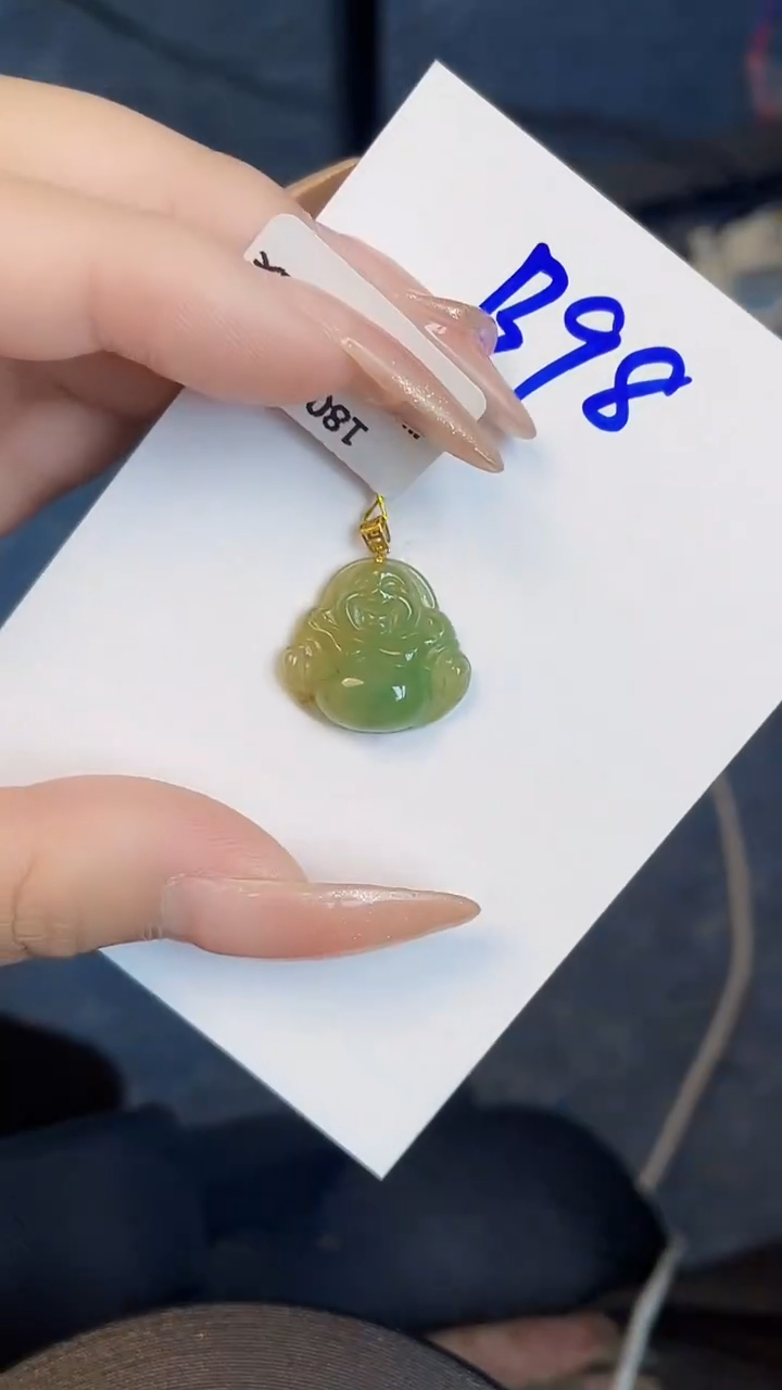 【闪购商品】翡翠颈饰18K金镶嵌00000000