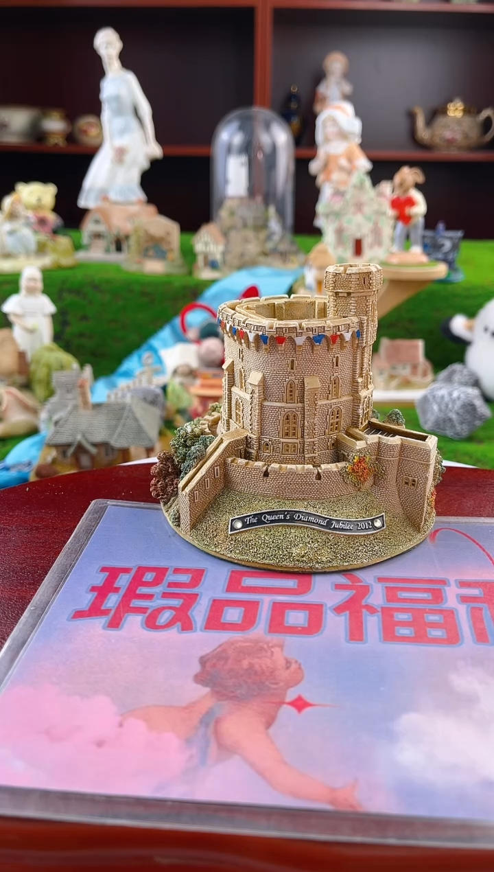 【闪购商品】紫砂茶宠中古小房子