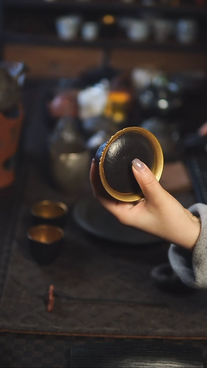 【闪购商品】欧文俊 黑金系列盖碗