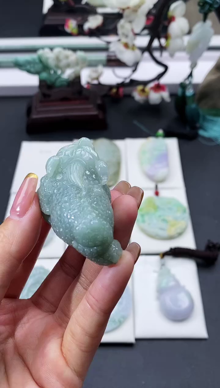 【闪购商品】翡翠颈饰未镶嵌天然缅甸翡翠A货