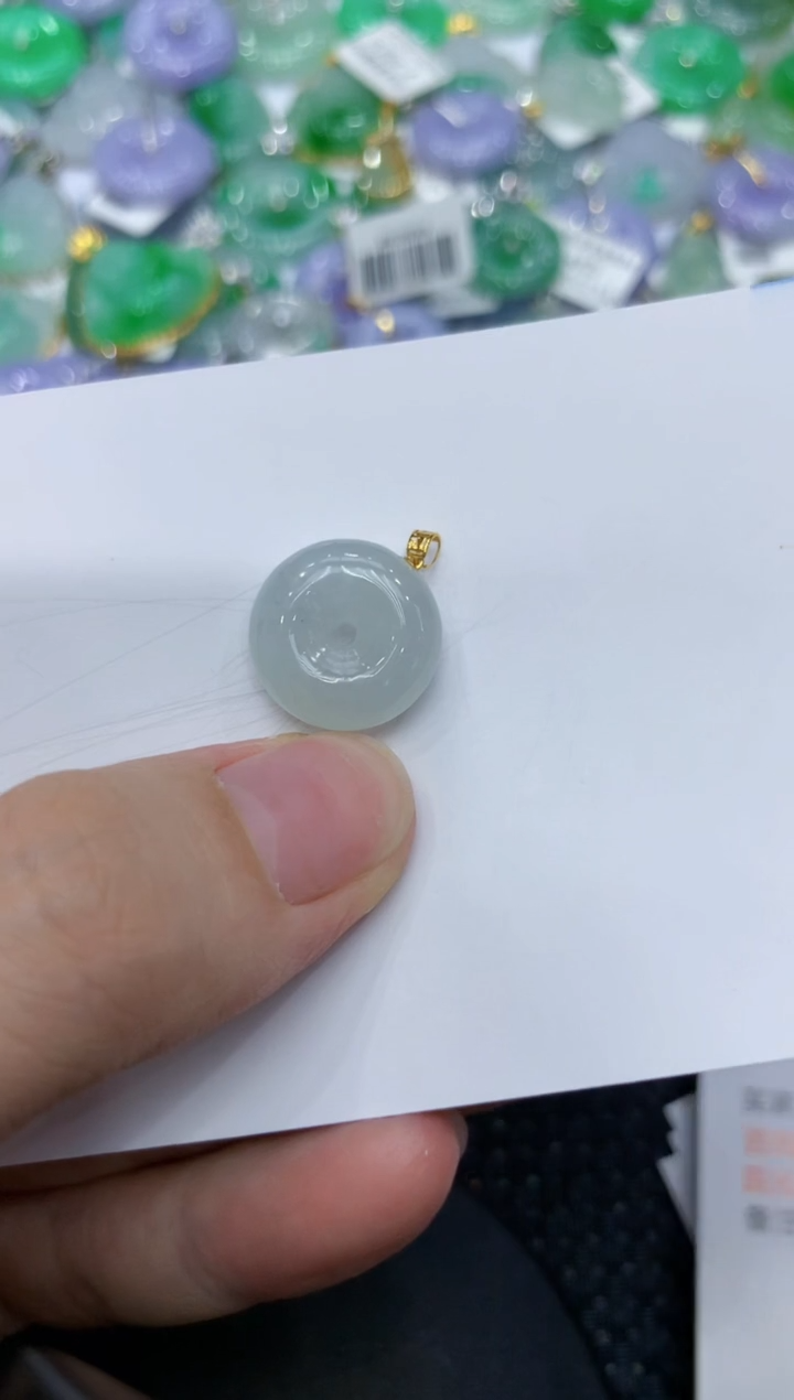 【闪购商品】翡翠颈饰18K金镶嵌111111111111