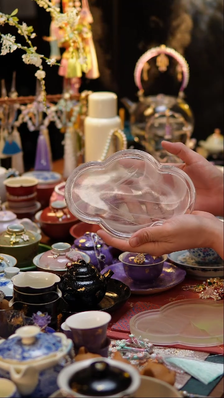 【闪购商品】白色壶承白色壶承