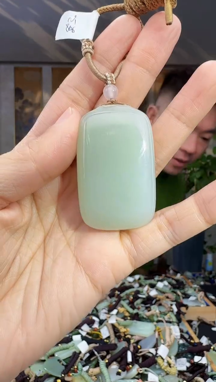 未镶嵌和田玉挂件拍一发一
