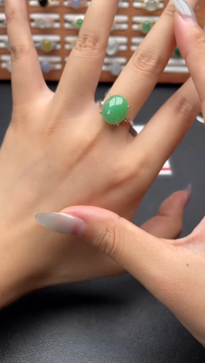 翡翠戒指银S925镶嵌一物一证一礼盒1