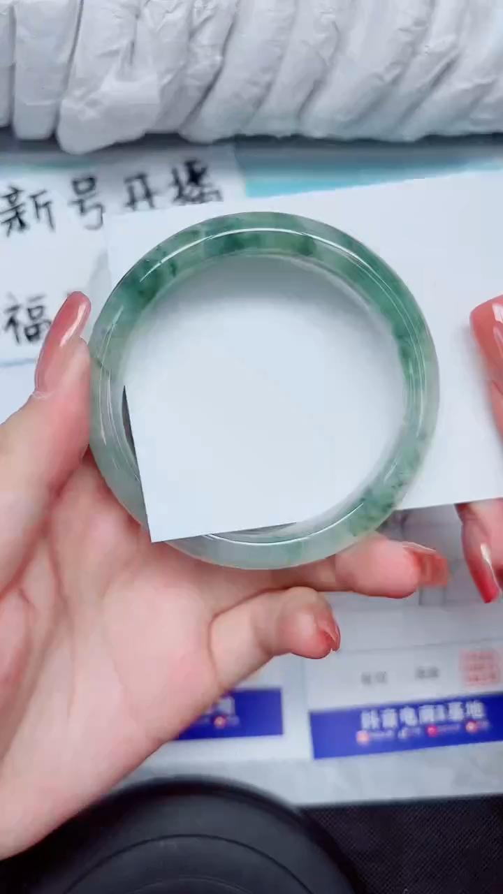 石英质玉手镯未镶嵌154-57