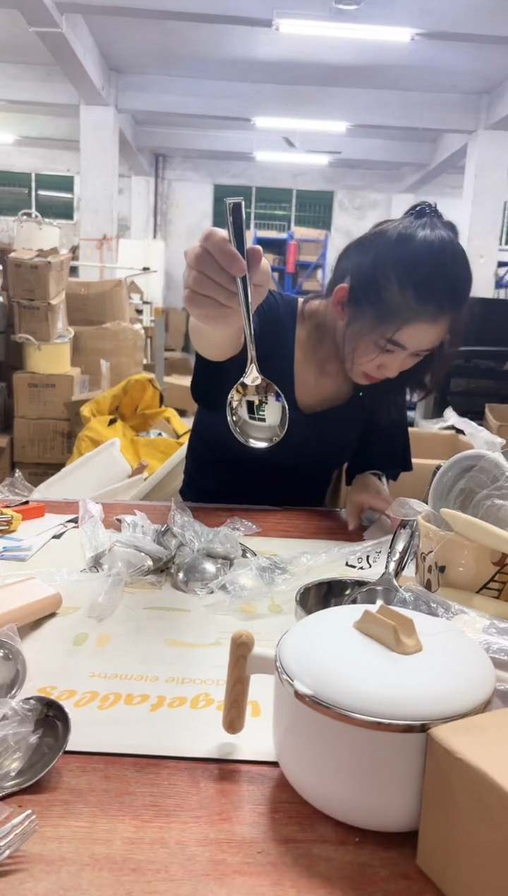 秒杀清仓微瑕产品，可能当过样品拍照