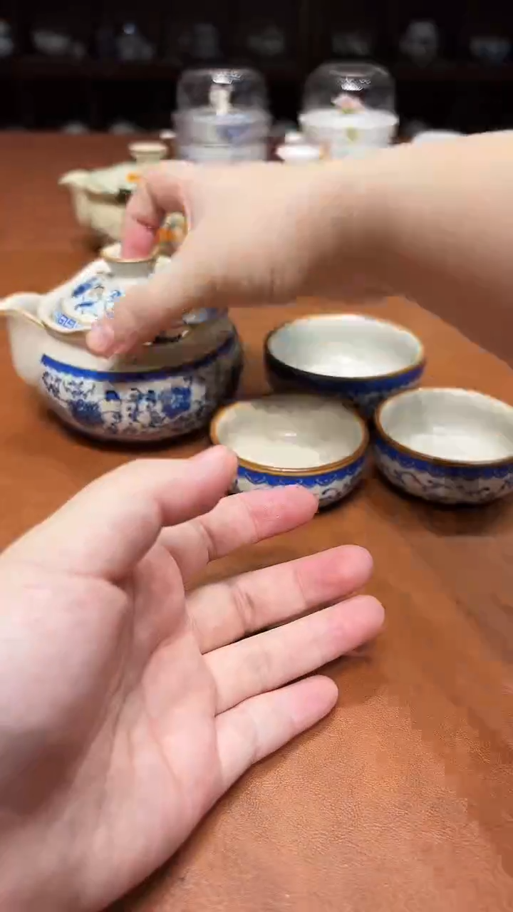 300微瑕高雅艺术瓷简单清