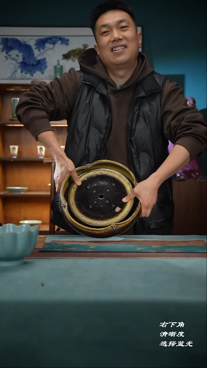 23-1荷花干泡台干泡台（鲁山花瓷）