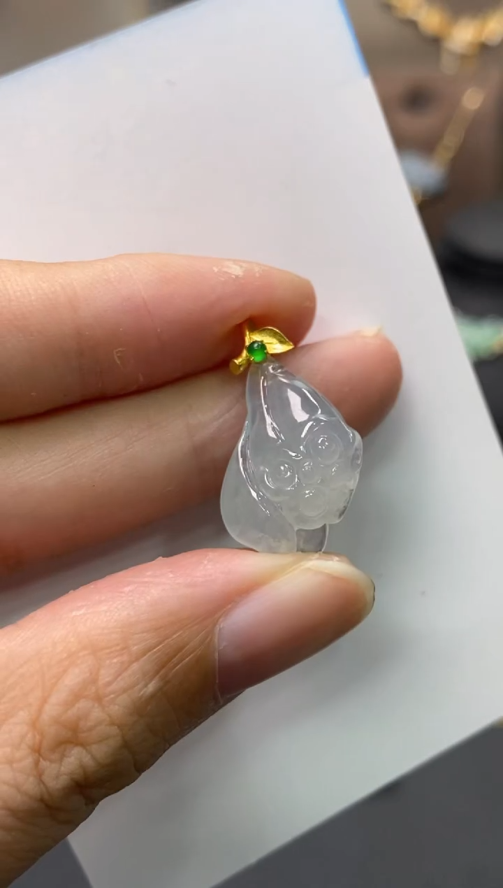 【闪购商品】翡翠颈饰18K金镶嵌净货13950