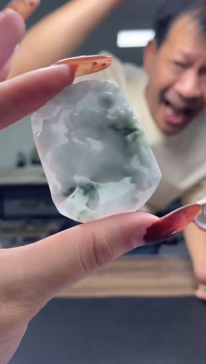 颈饰未镶嵌翡翠天然A货翡翠随机发一件33