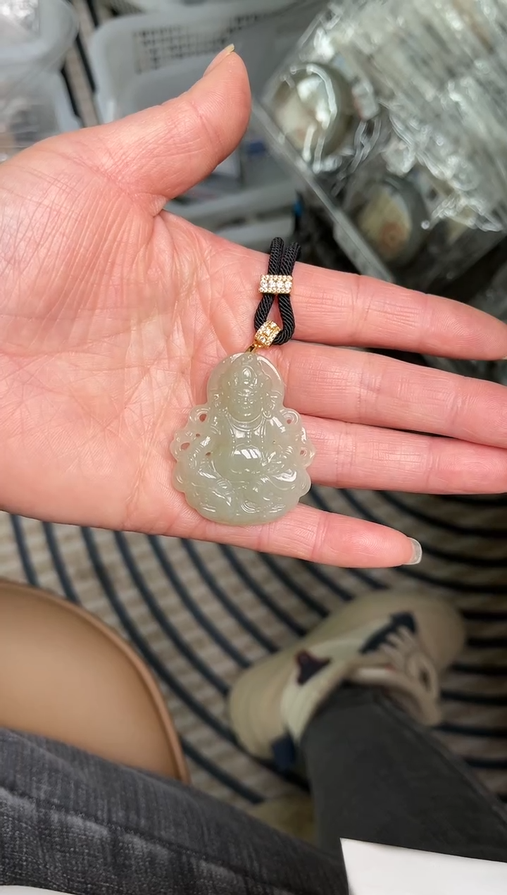 【闪购商品】和田玉吊坠(赠链)未镶嵌吊坠D-16