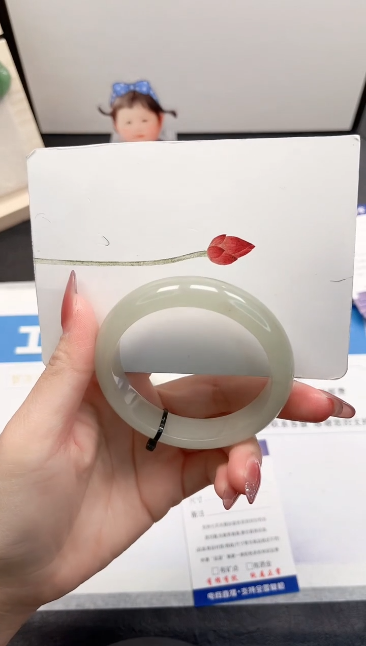 【闪购商品】石英质玉手镯未镶嵌199-56.1