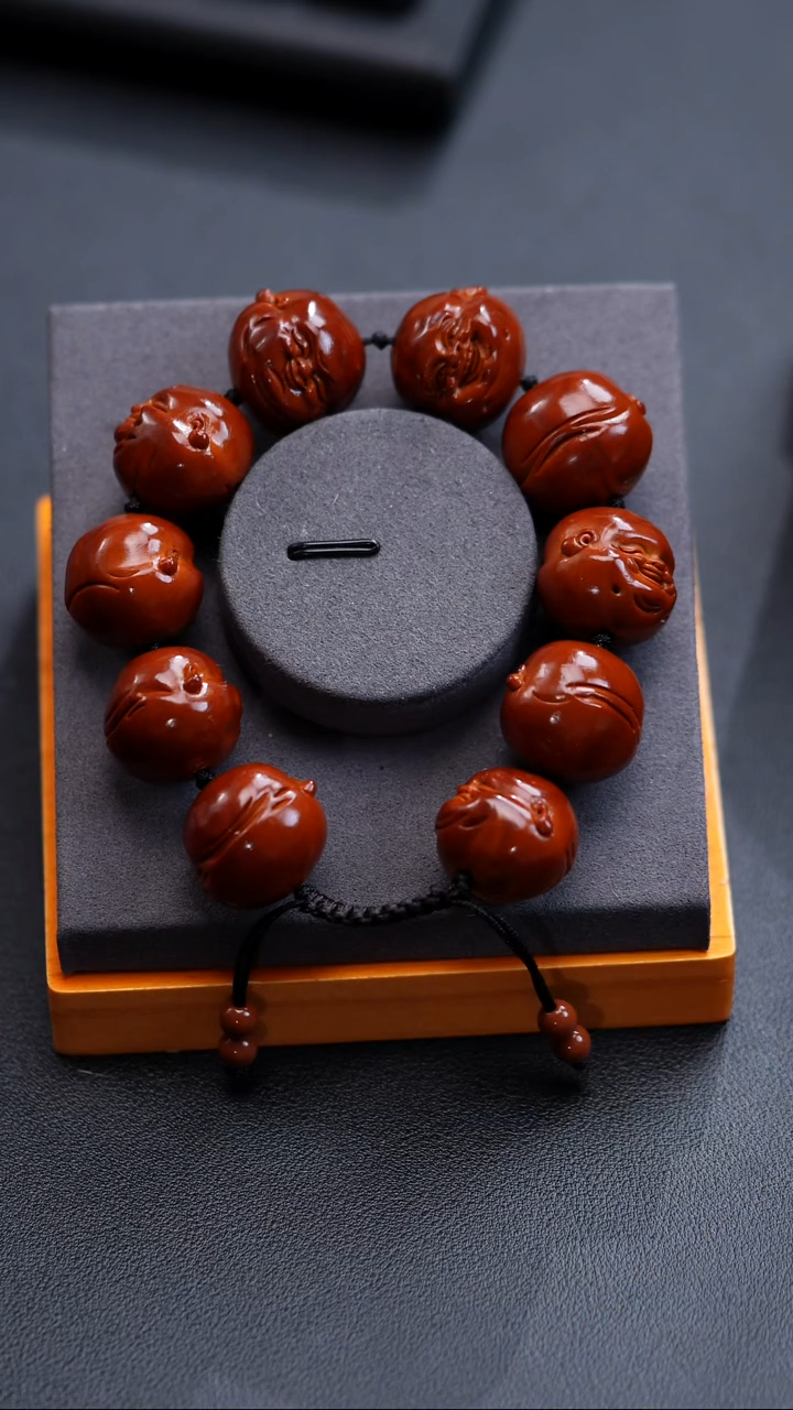 手串橄榄核从*慢橄榄核