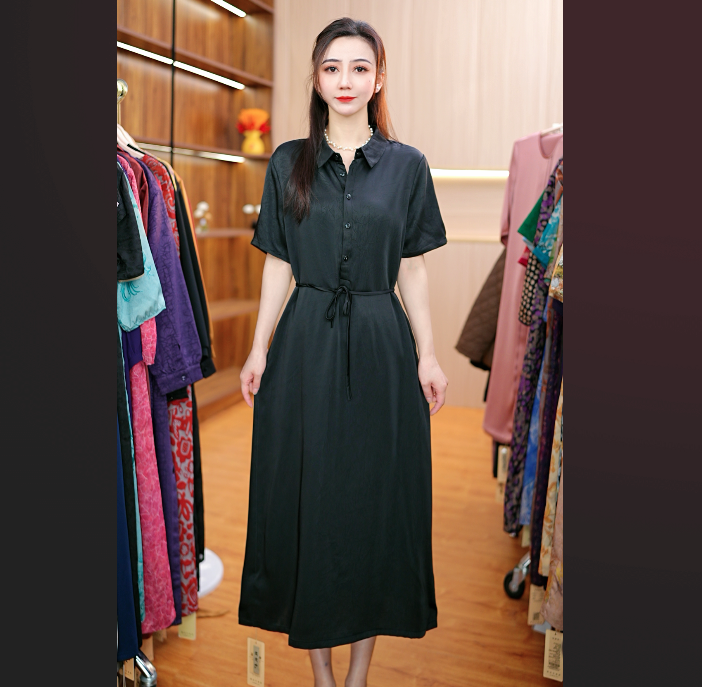 1616-18【黑】新款舒适时尚休闲连衣裙