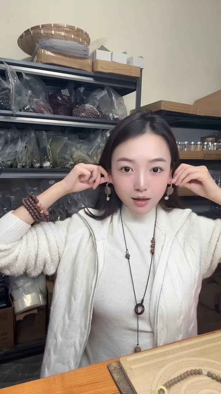 泥塑避疫香牌耳挂