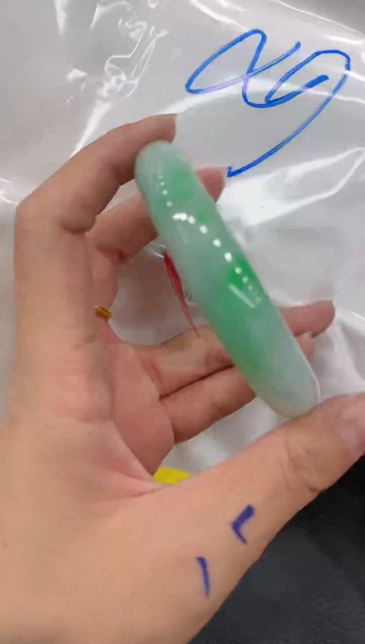 【闪购商品】翡翠手镯未镶嵌手镯