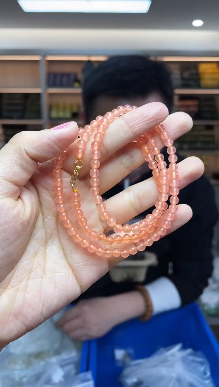 【闪购商品】南红玛瑙`未镶嵌多样性发一件