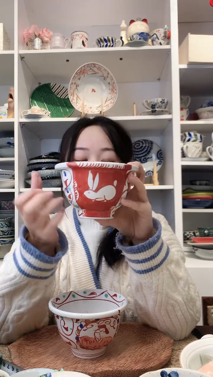 陶瓷濑户烧赤绘兔饭碗13cm