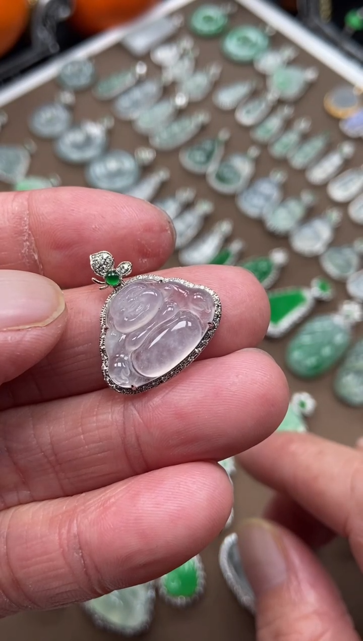 【闪购商品】翡翠吊坠(不含链)18K金镶嵌佛公