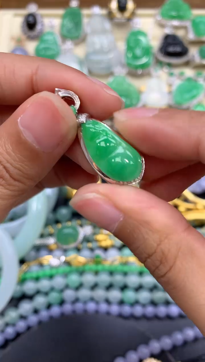 【闪购商品】翡翠颈饰18K金镶嵌204-中国好珍宝