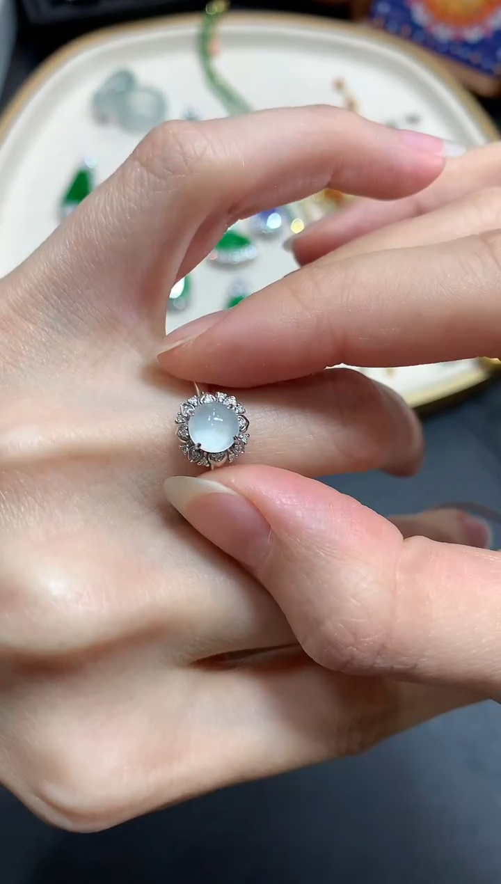 【闪购商品】翡翠戒指18K金镶嵌A760|3980