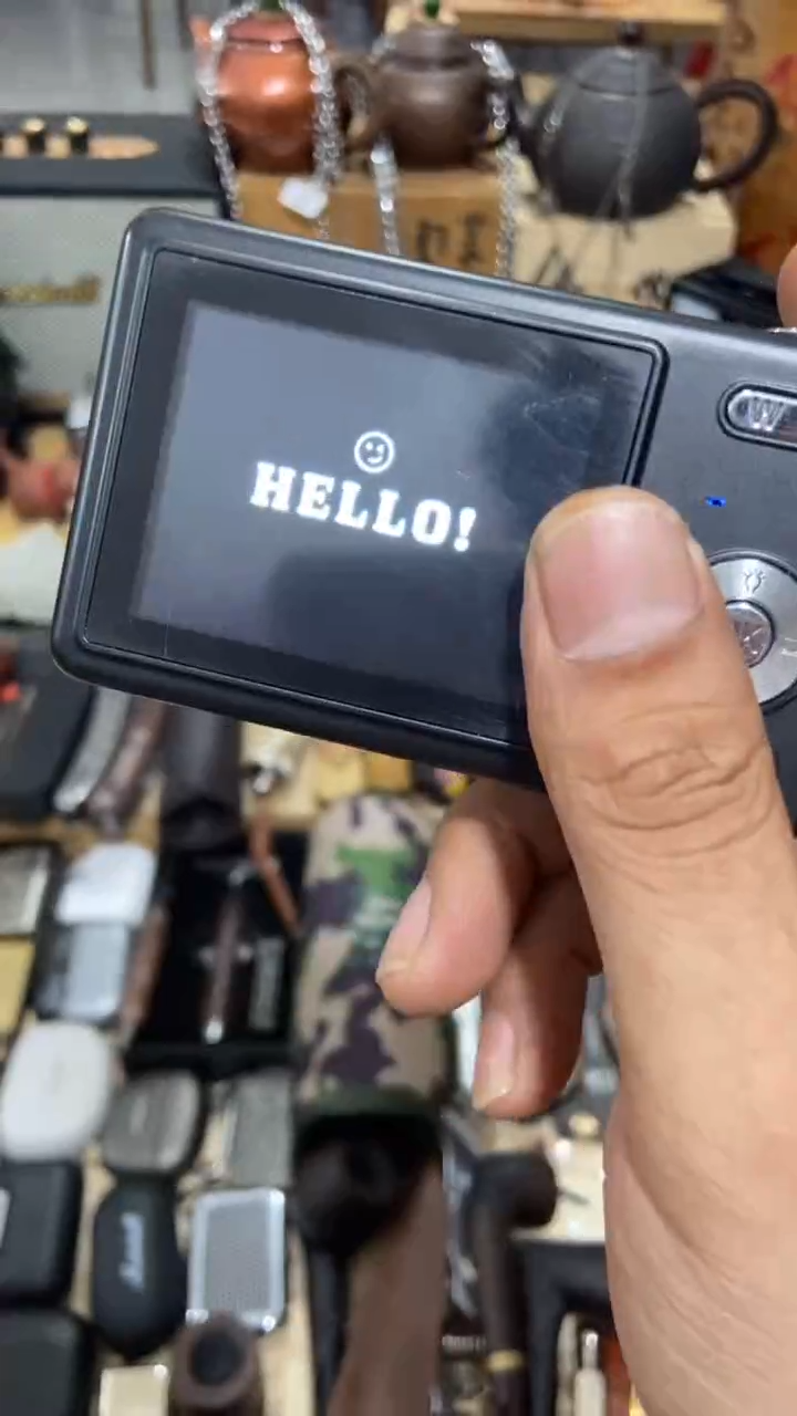 瓷片闪购商品   如图所示