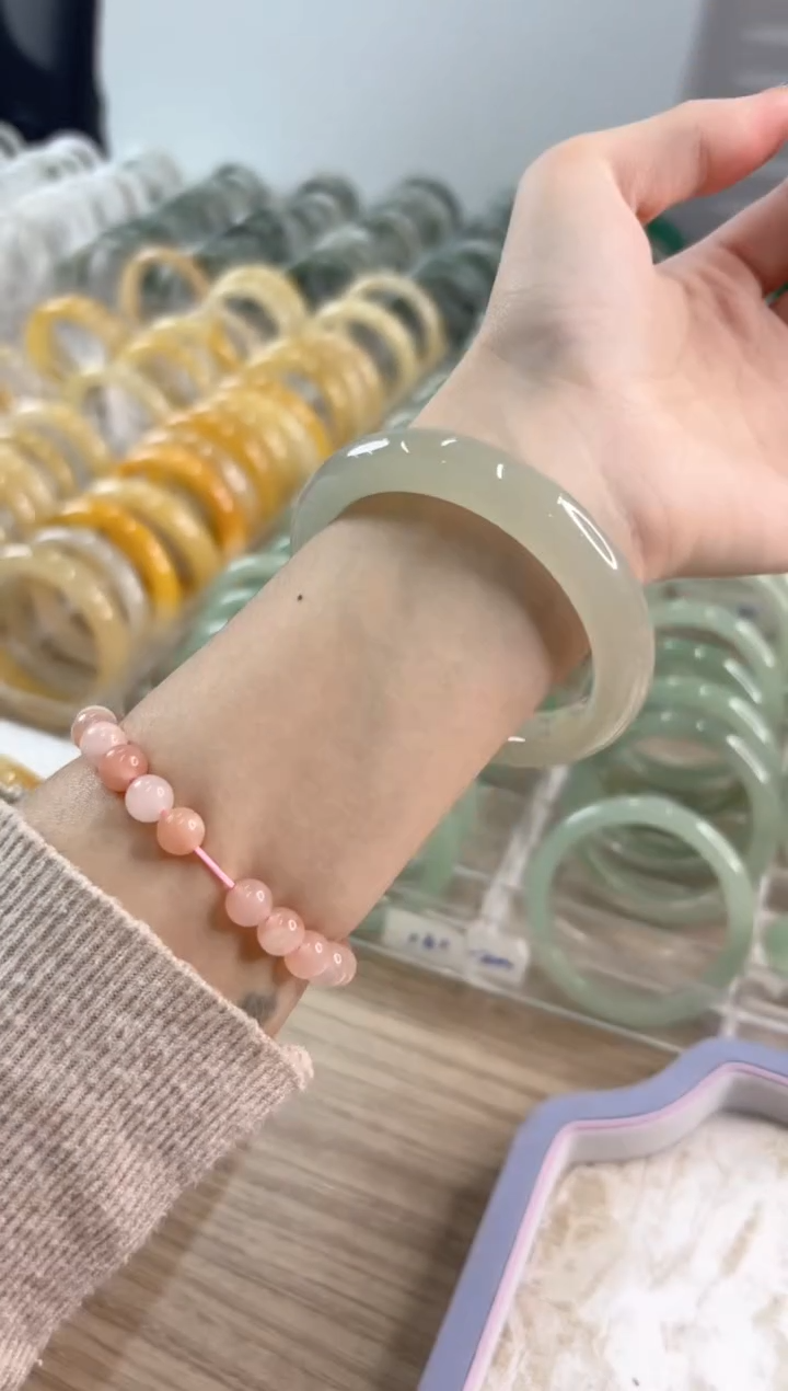 未镶嵌手镯石英质玉174-60D