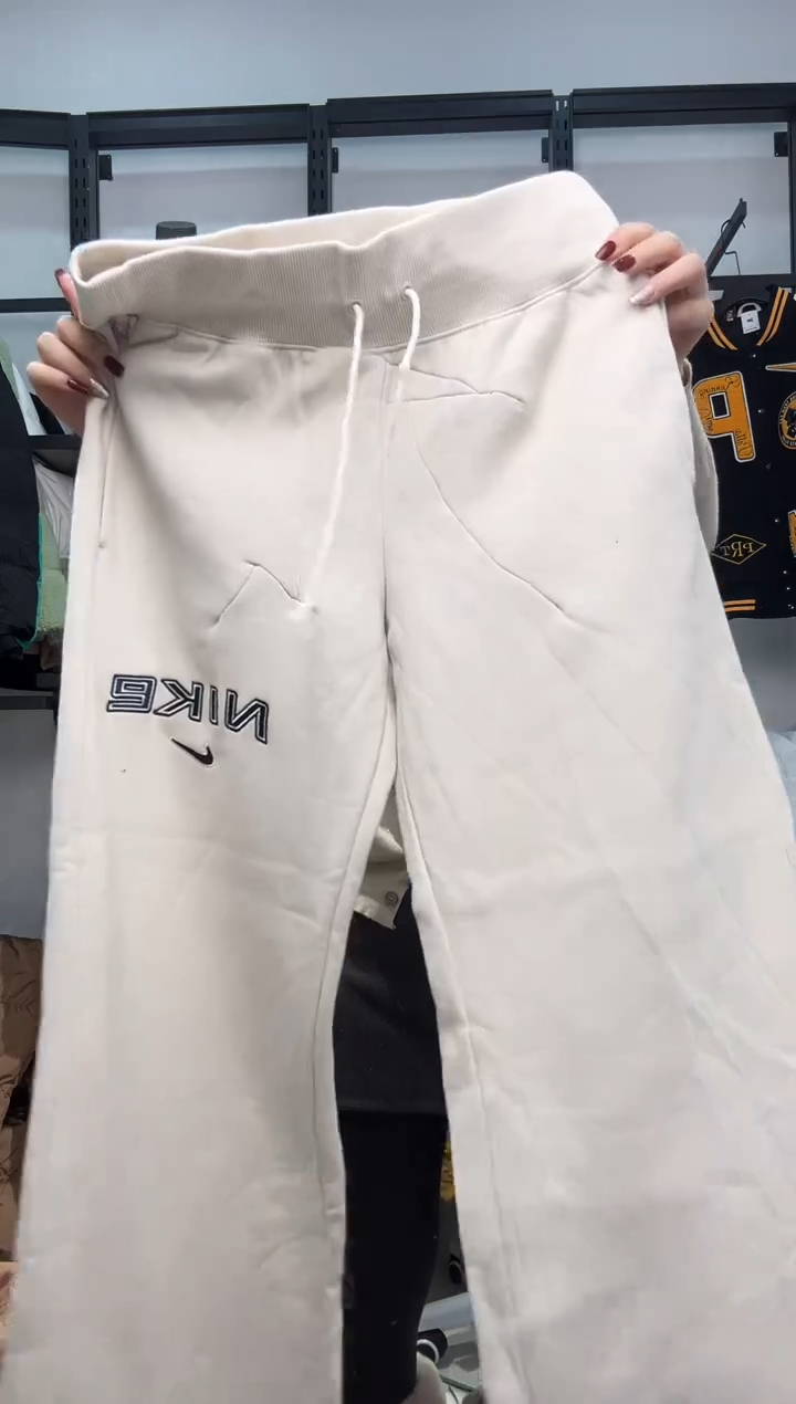 2034闪购编码 Nike/Jordan运动卫衣裤以直播间过款为准 尺码·XL