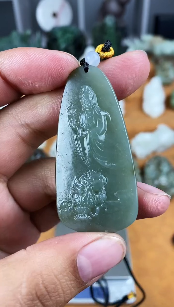 颈饰未镶嵌和田玉1